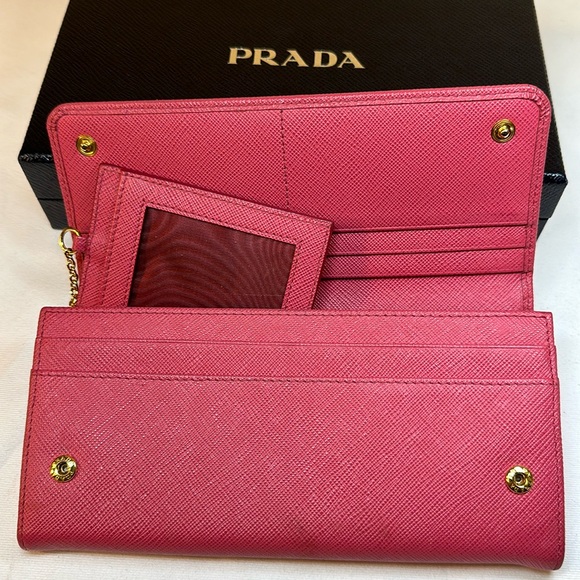 Prada Saffiano Leather Pink Snappy Long Wallet with Detachable Card Case, Box - Picture 5 of 16
